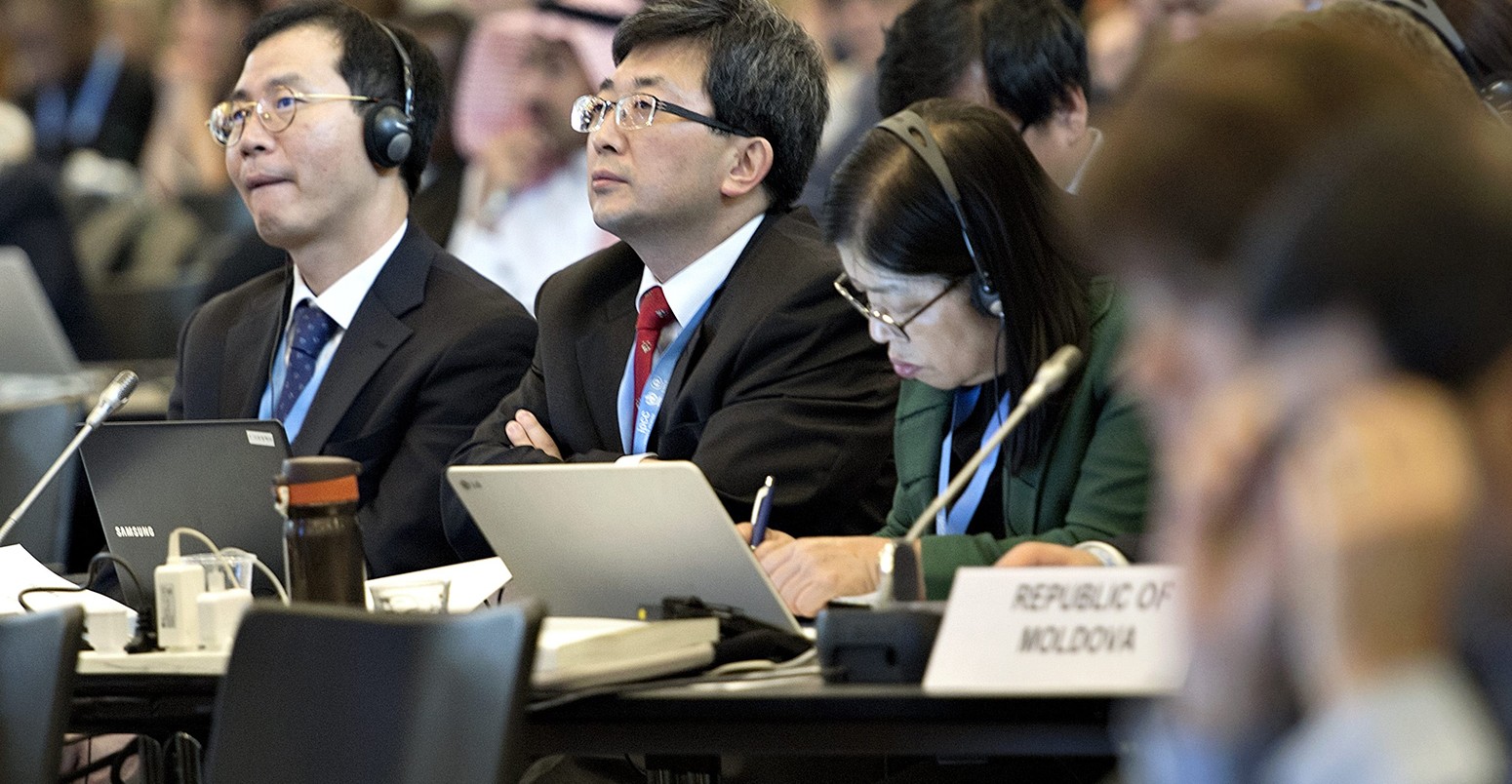 Delegates attends the opening of the Intergovernmental Panel on Climate Change