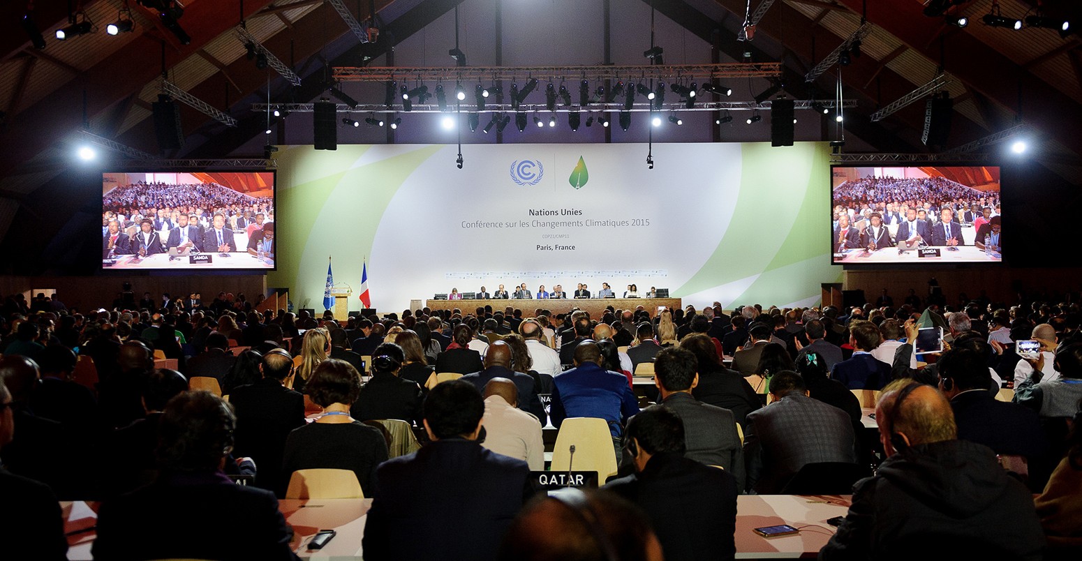 Comité de Paris en salle pleinière Seine pendant la COP21