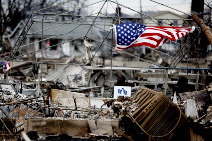 In the aftermath of Hurricane Sandy, Marines from 8th Engineer Support Battalion, 2nd Marine Logistics Group arrived in New York recently to aid the National Guard and the Federal Emergency Management Agency in humanitarian operations, focusing recently on Breezy Point, N.Y