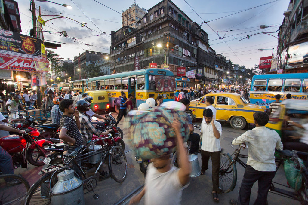 Busy Calcutta (Kolkata), India street traffic. | Carbon Brief