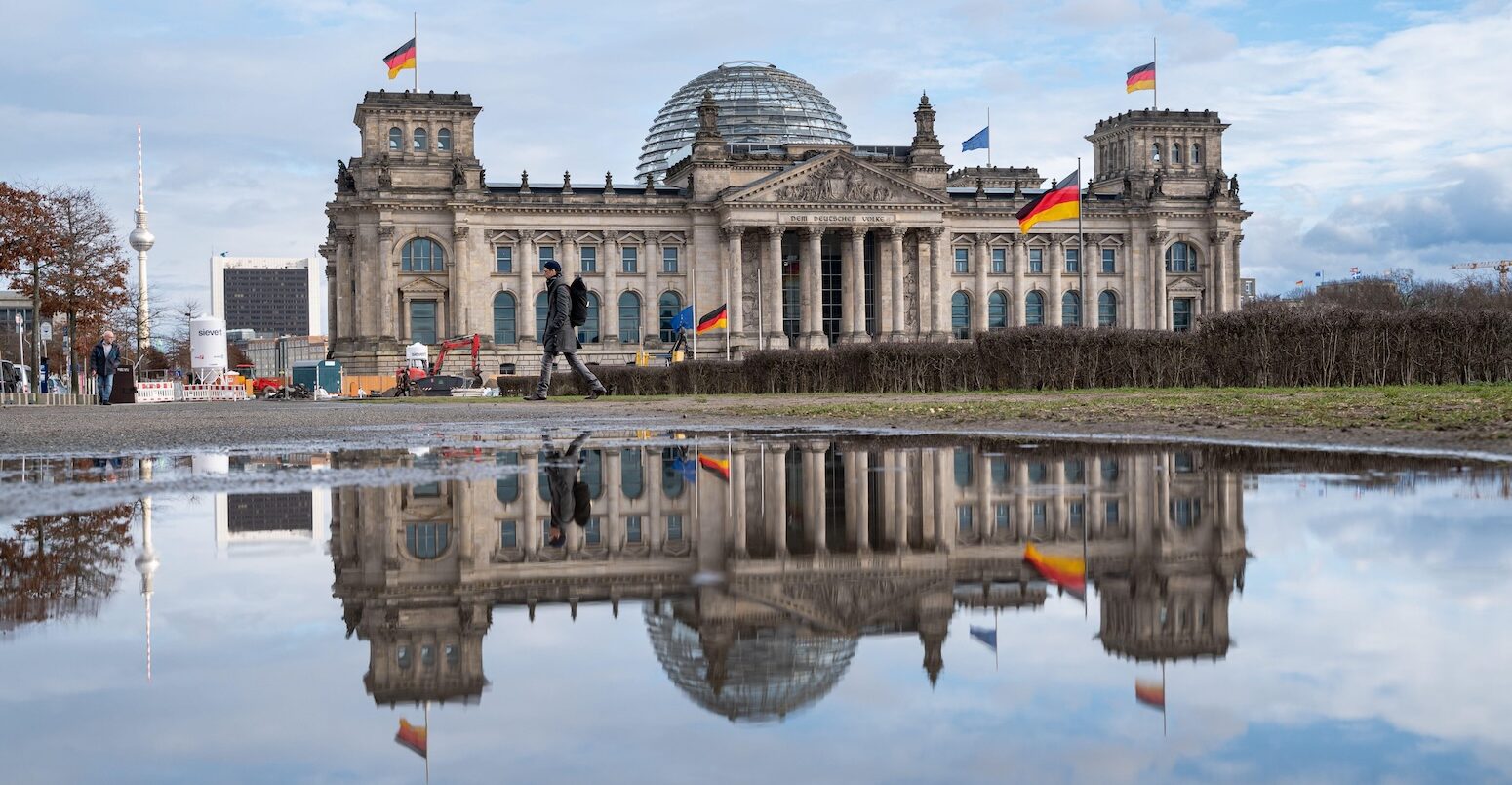 The western facade of the Reichstag building in Berlin.